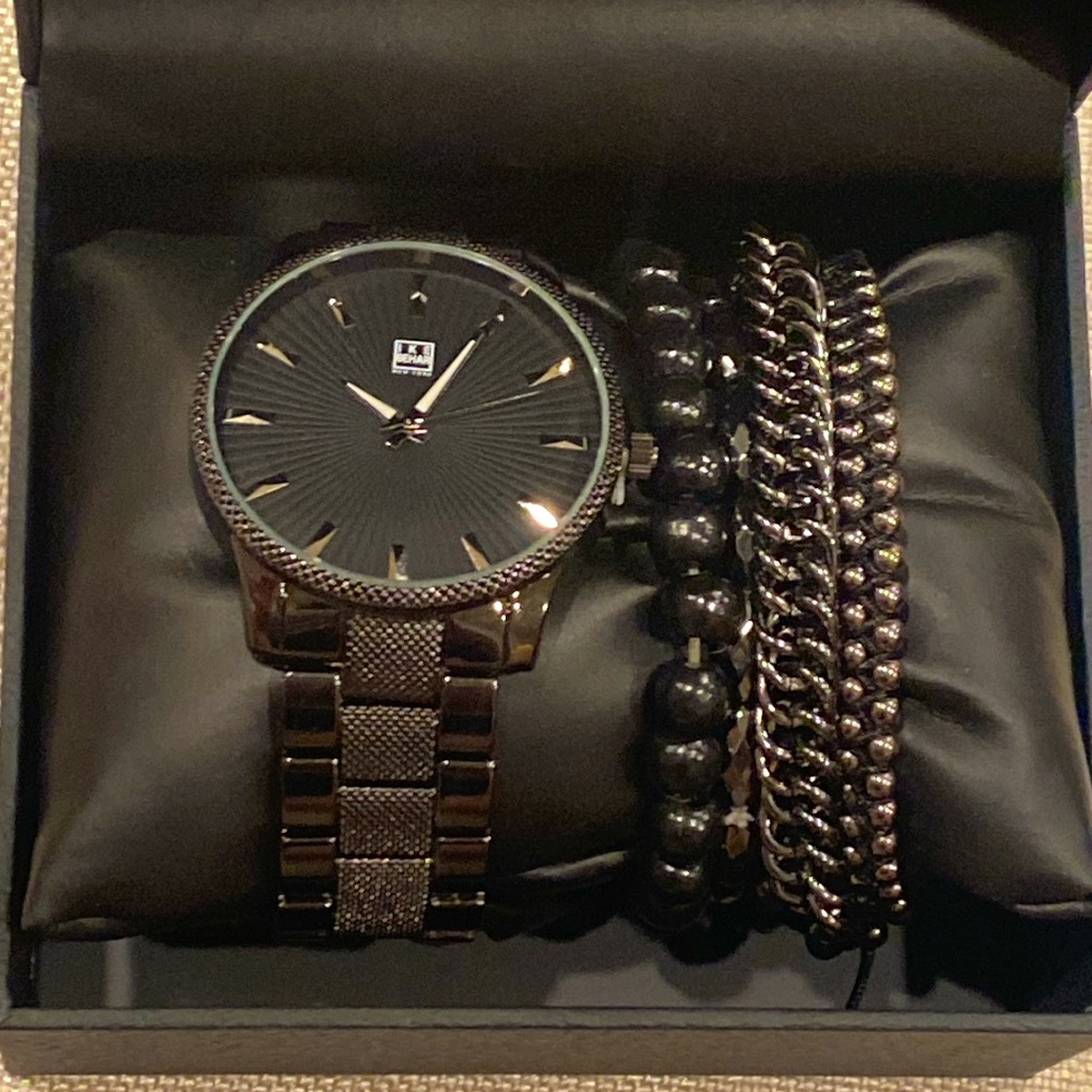 I K E BEHAR New York men wrist watch ⌚️& 5 bracelets in box NEW GIFT 🎁 gunmetal